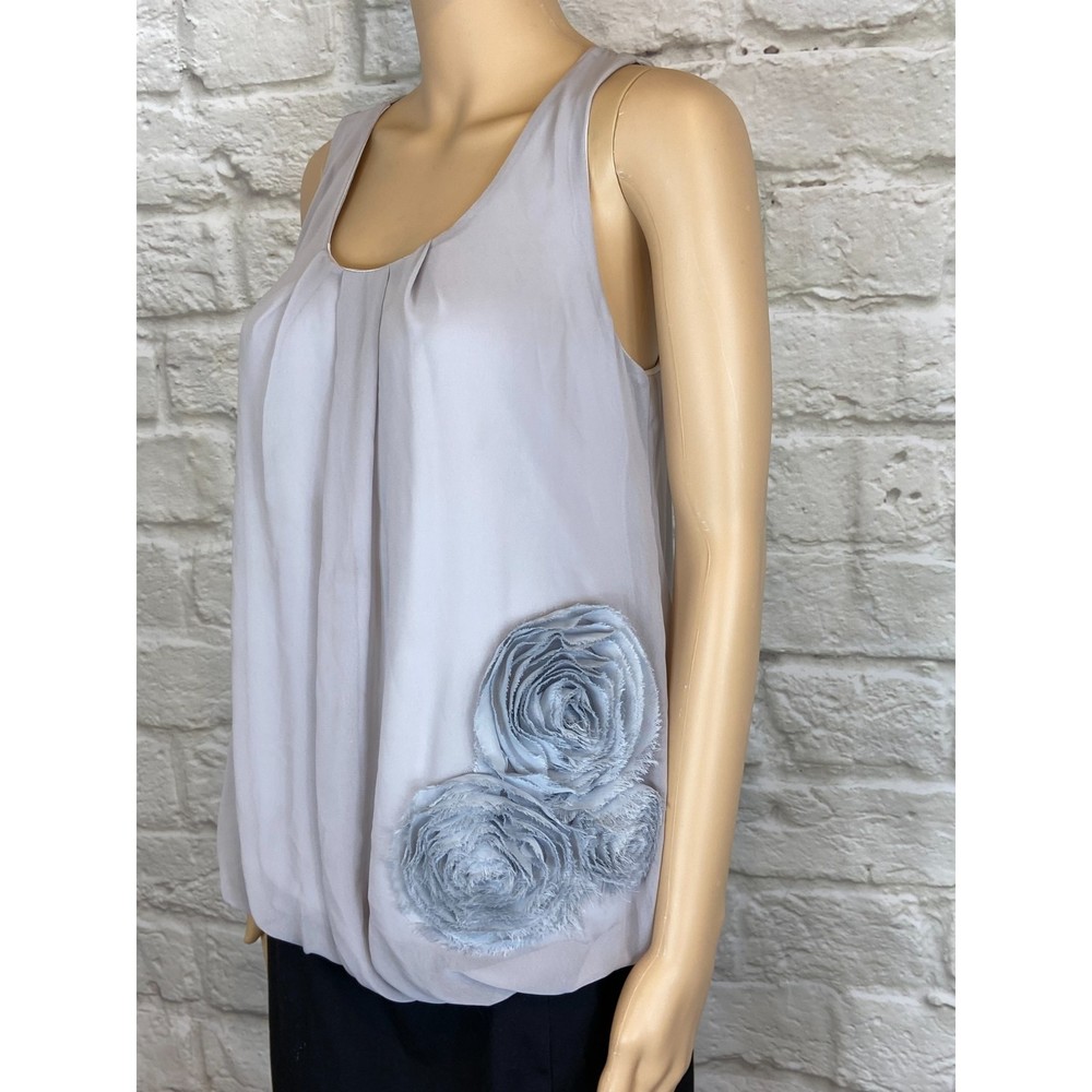 PERIDOT Brand Gray Top Size Medium Lined Overlay w/ Rolled Roses Sleeveless Top